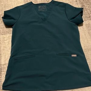 CARIBBEAN BLUE SCRUB TOP